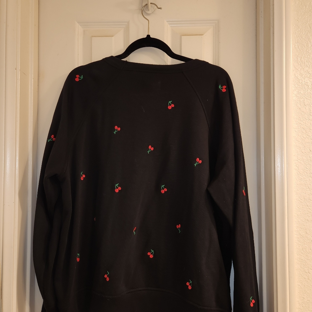 Lounge sweater
